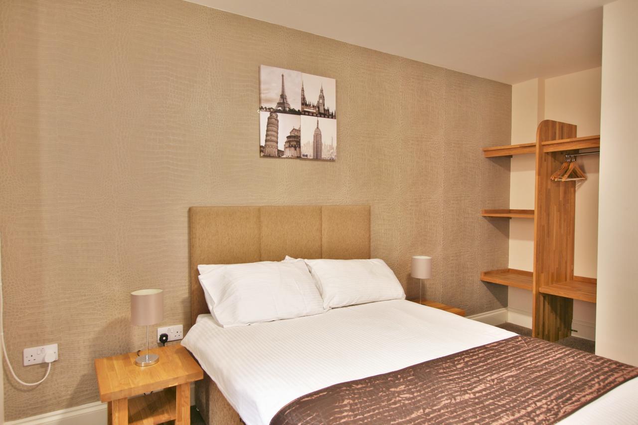 Central Studios Gloucester Place By Roomsbooked Cheltenham Exteriör bild