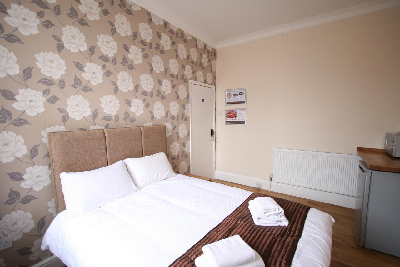 Central Studios Gloucester Place By Roomsbooked Cheltenham Exteriör bild
